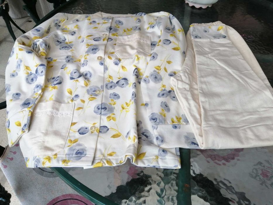 Pijama senhora novo (em caixa) cardado muito quentinho