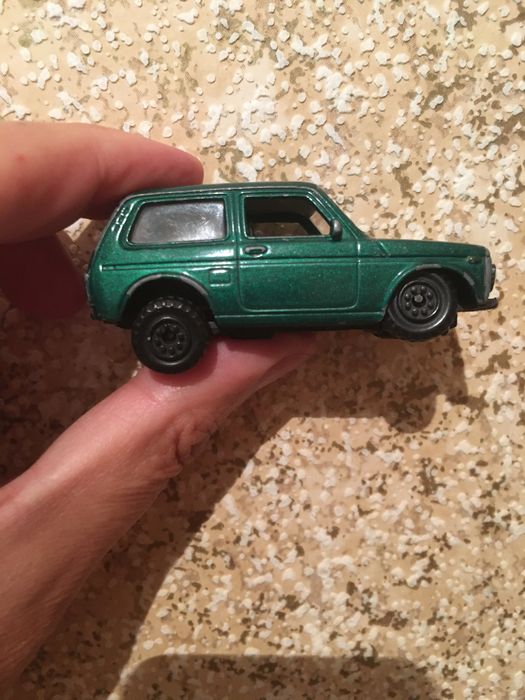 Машинка «Нива»і др.