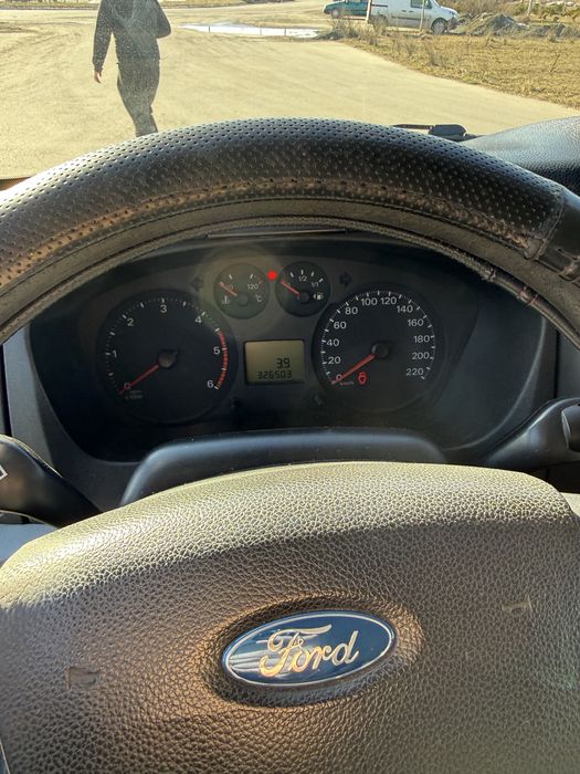 Продам Ford Transit 2.4 дизель