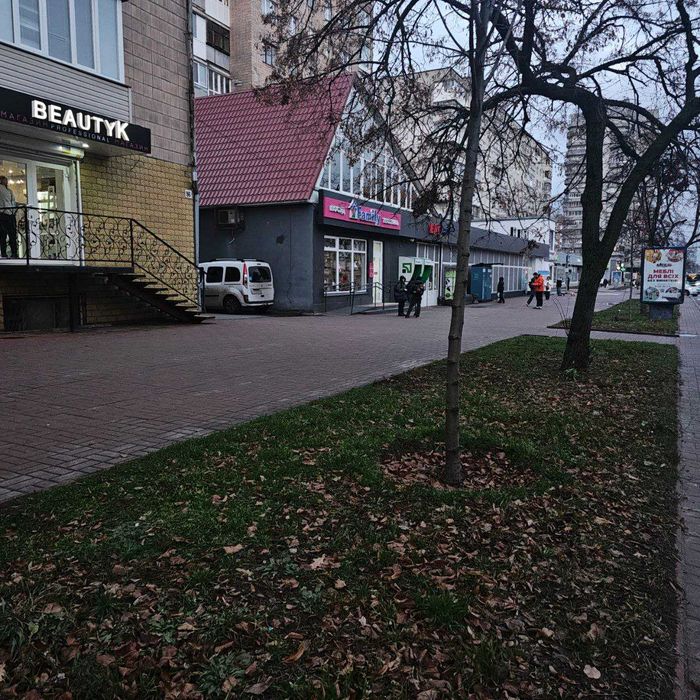 Продаж нежитлового приміщення,центр, бізнес,276 м.кв.Ціна знижена .