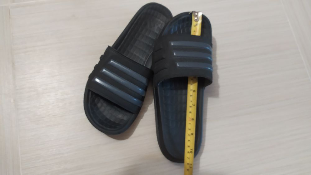 Шлепки Adidas.Оригинал.