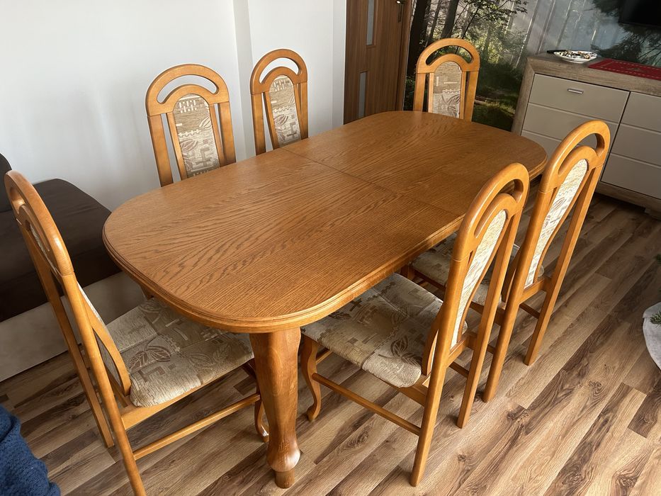 Stol drewniany rozkladany 175-240 plus 6 krzesel