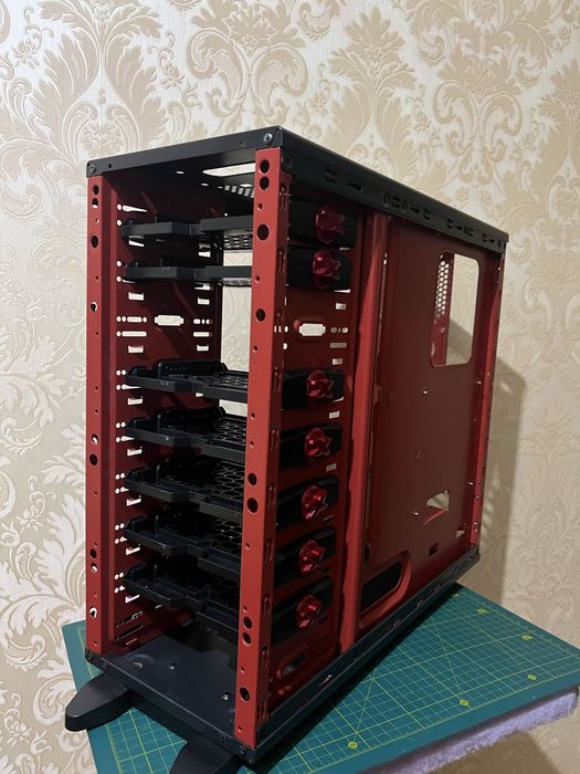 Продам корпус Aerocool PGS STRIKE-X GT