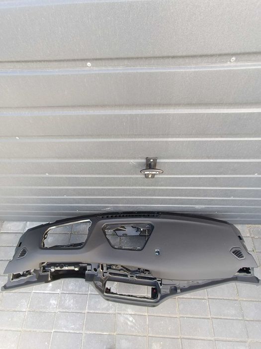 deska konsola kokpit BMW G20 G21 G22 lift lci REGENERACJA