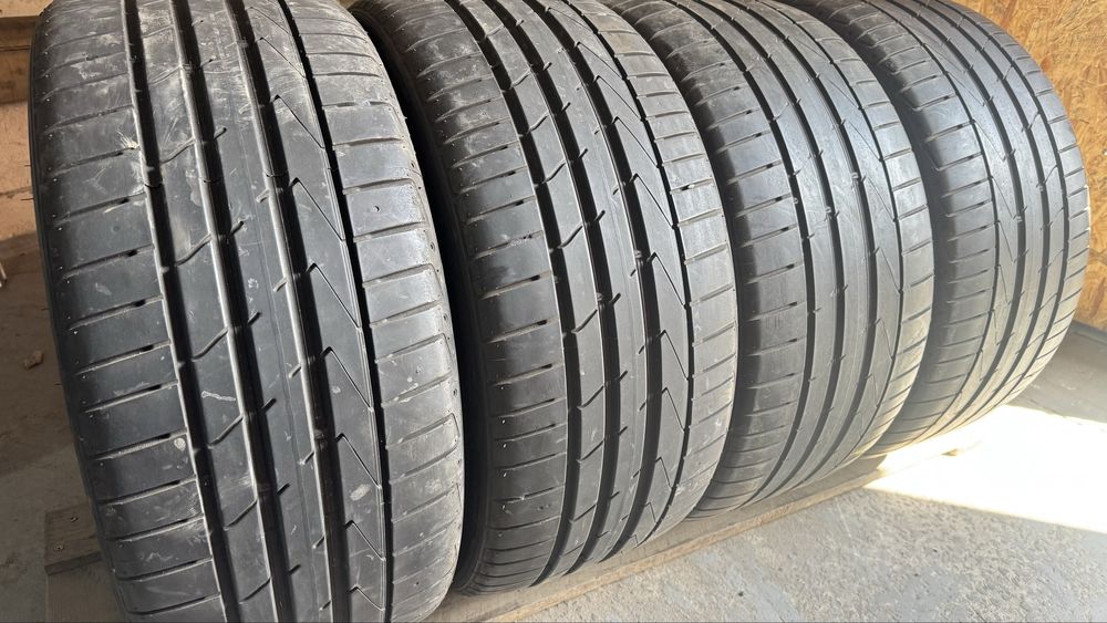 Резина 18 245/40 Hankook Ventus S1evo2 комплект