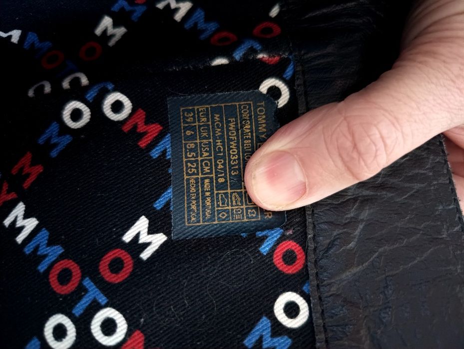 Kozaki Tommy Hilfiger 39 czarne skóra naturalna