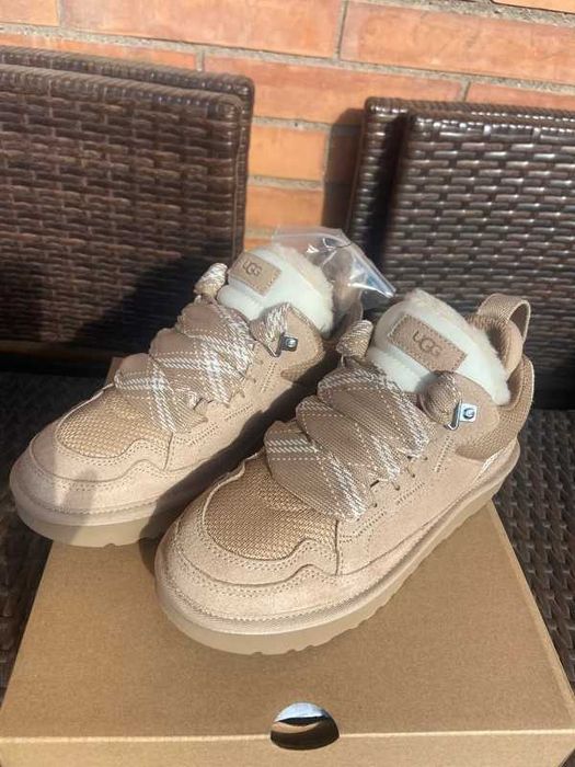 UGG Lowmel Sand r.38