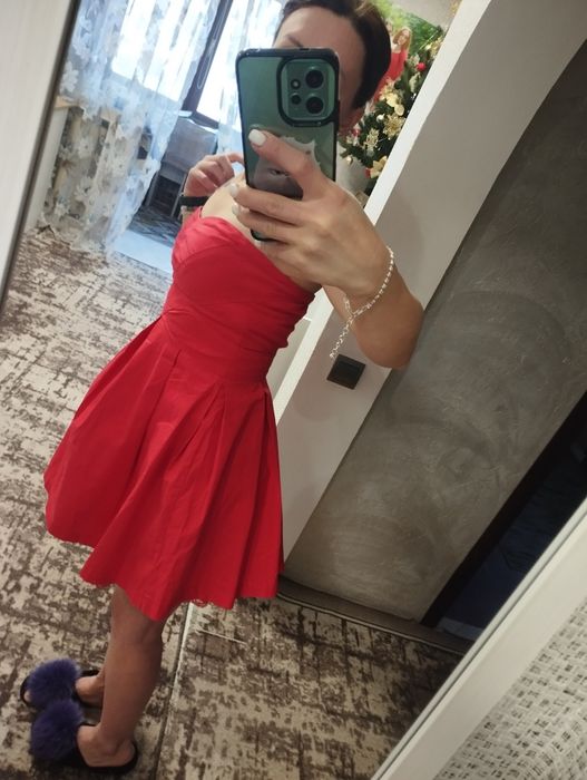 Вечірня сукня корсет чорна червона