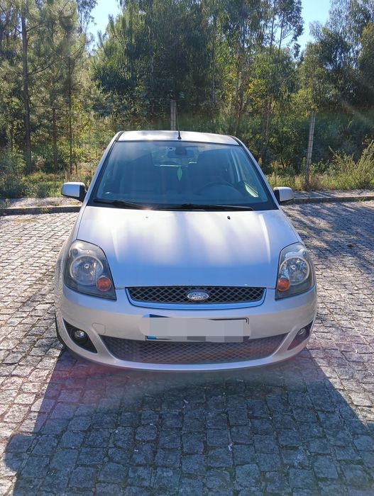 Ford fiesta 1.6 gasolina