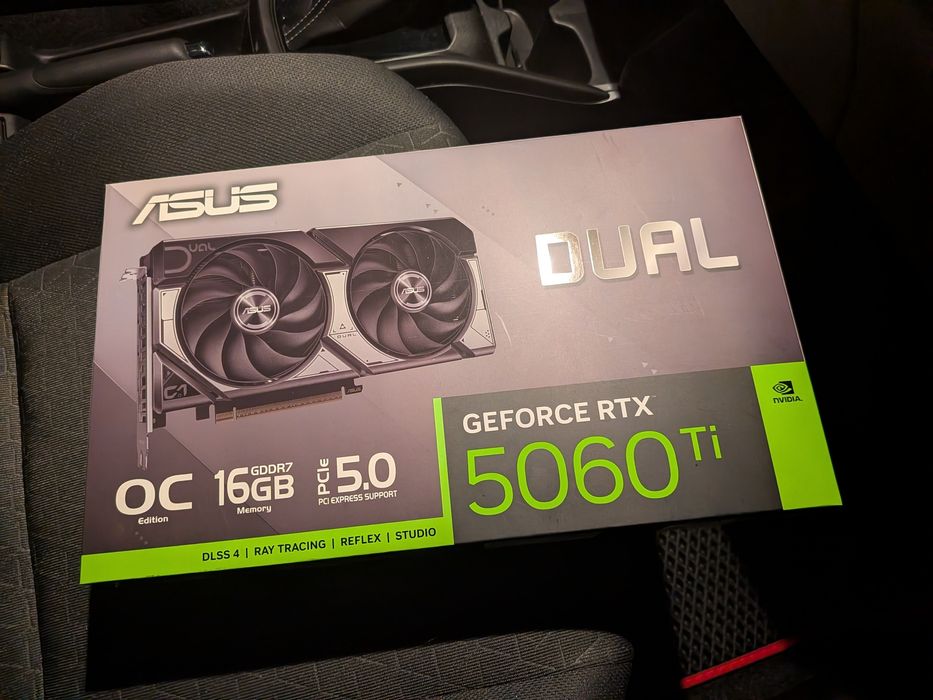 Відеокарта Asus 5060Ti 16Gb