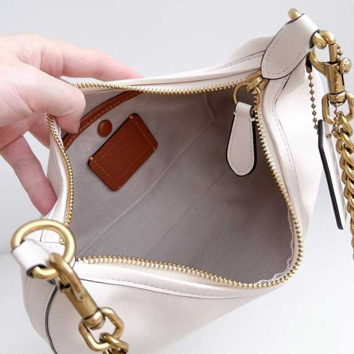 Сумка Coach Juliet 25 біла