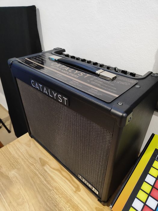 Amplificador Line 6 Catalyst 60 Combo Transístor 60W