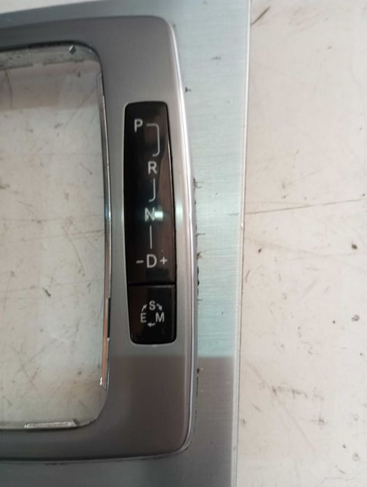 Aro Seletor de Velocidades Mercedes Classe C W204 (Ref: A2046800190)