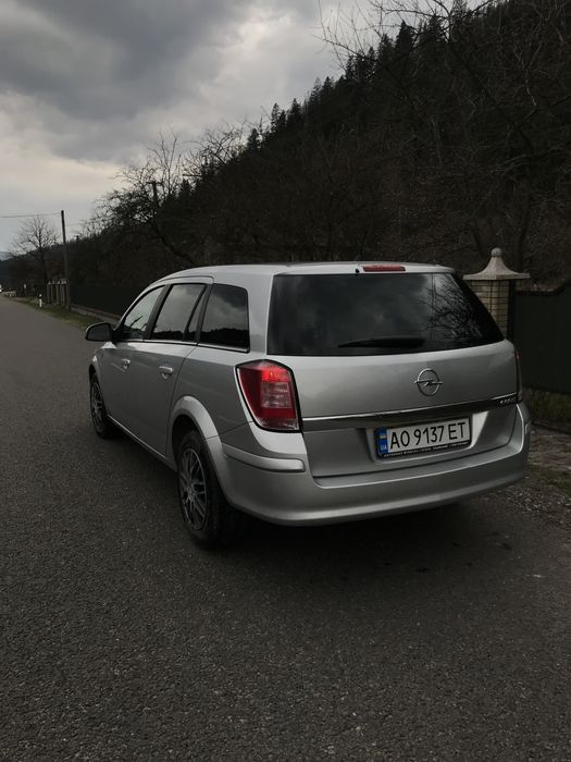 Продам Opel Astra H 2010 рік , 1.7 дизель