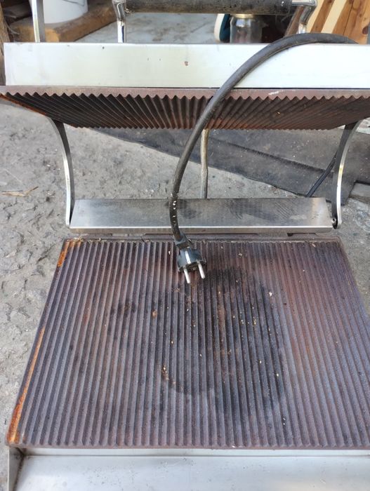 Продається електроГріль