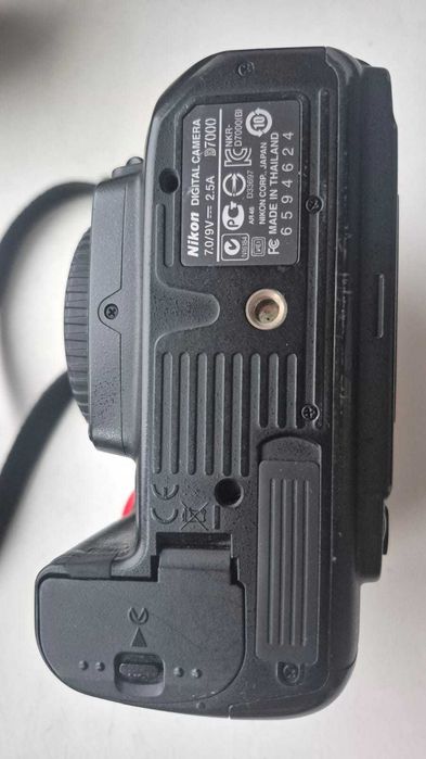 nikon d7500 з об'єктивом Nikkor 35mm 1:1.8G, nikon d7000