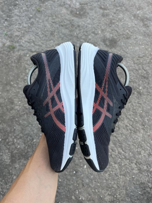 Оригінальні Кросівки Asics