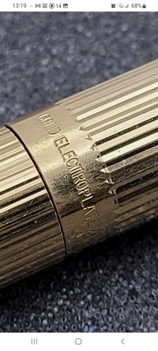 Caneta sheaffer gold