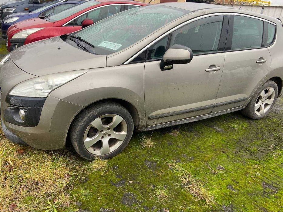 Четверть на пежо 2008, 3008, 5008