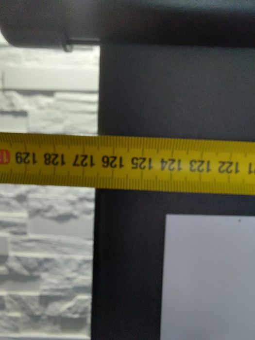 Przenośny ekran projekcyjny