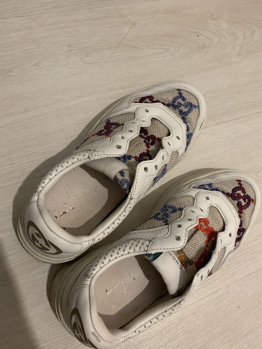 Sneakers GUCCI Reais