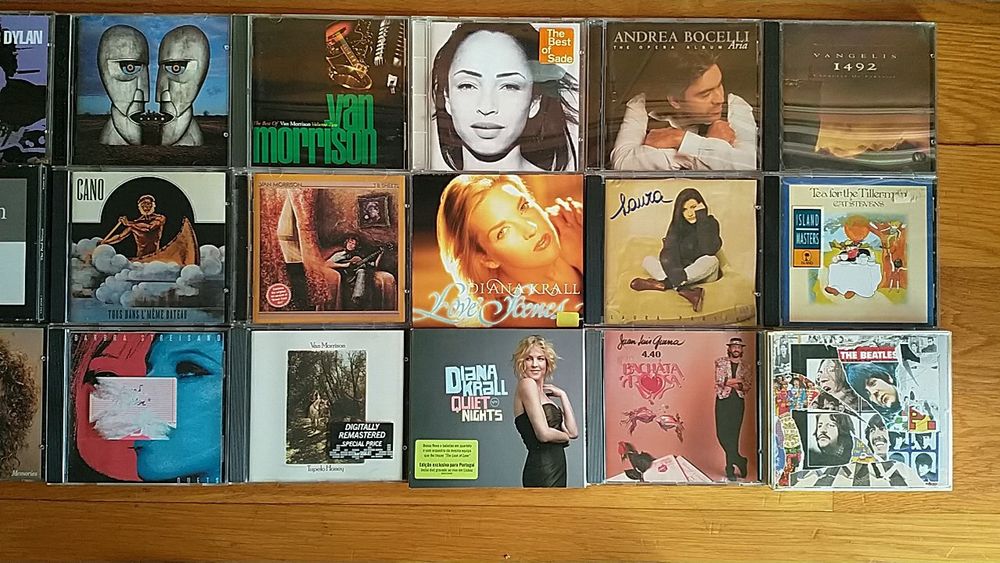 Lote de 58 Compact Disc