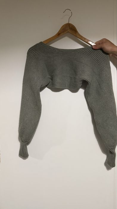 Conjunto Zara canelado verde seco (top + bolero)