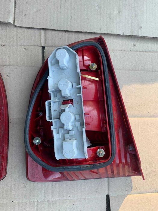 Стоп сигнали SKODA SUPERB 1 , Шкода суперб 1SCX-13405-AB ціна за один