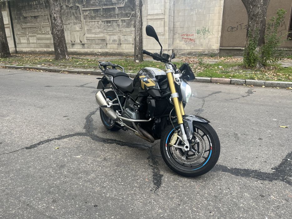 Продам BMW R1200R