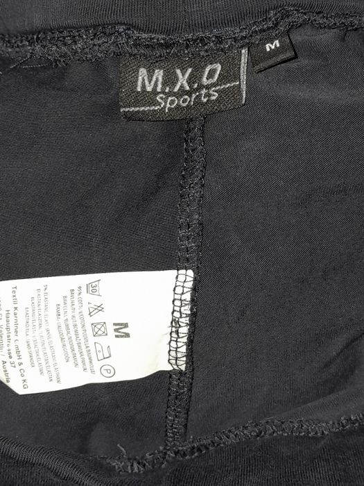 Spodnie dresowe unisex z M.X.O Sport.