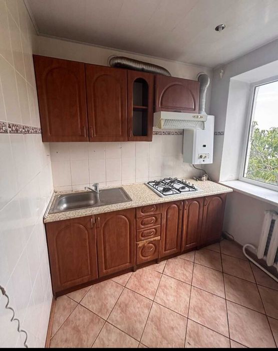 Продам 1к квартиру на вул. О.Бурбело 4374