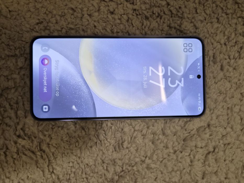 Samsung Galaxy  S24