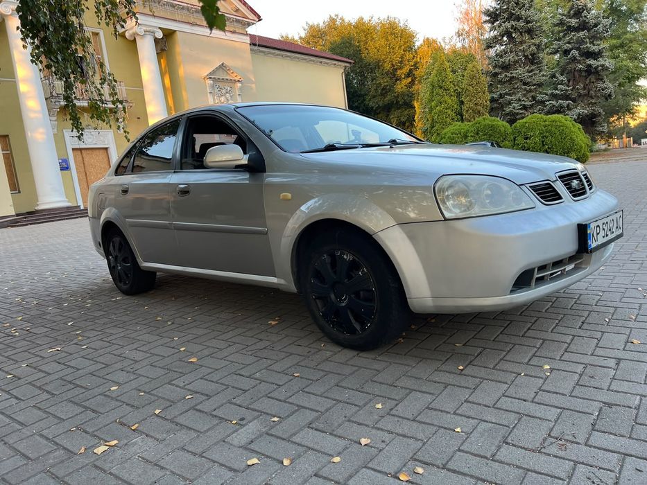 Продам Шевроле лачеті (нубіра)