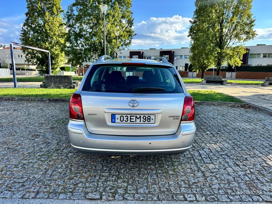 Toyota Avensis Sw 2.0 D-4D Nac