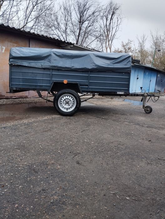 Прицеп легковий автомобільний
