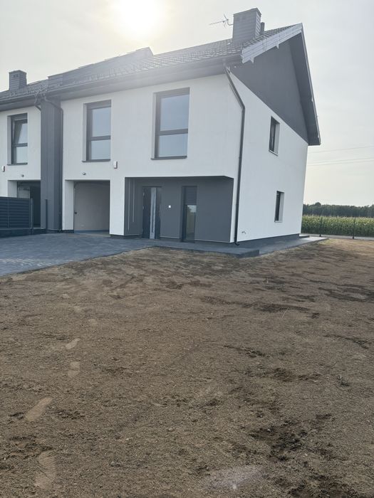 POGODNA RESIDENCE - nowoczesny dom w zabudowie bliźniaczej