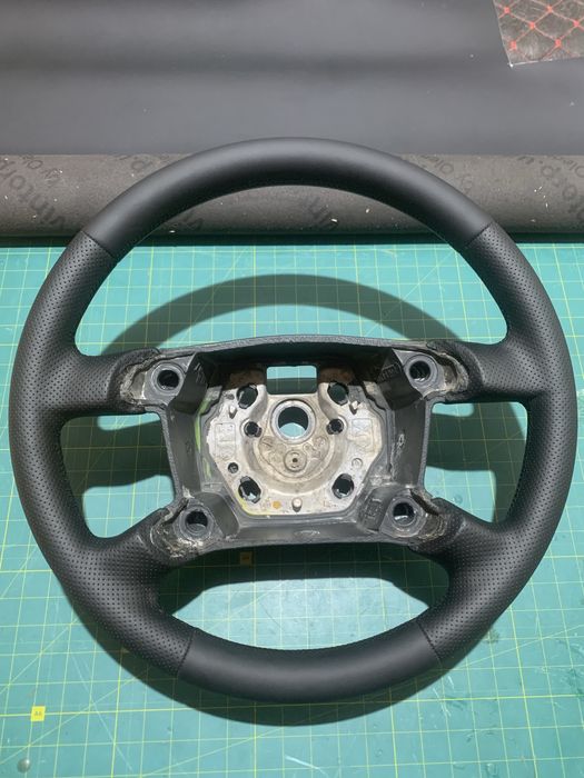 Продам руль Wolkswagen T5