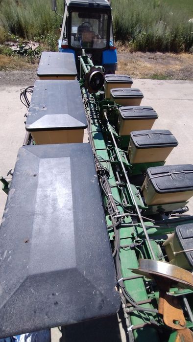 Great Plains PD8070 з транспортним