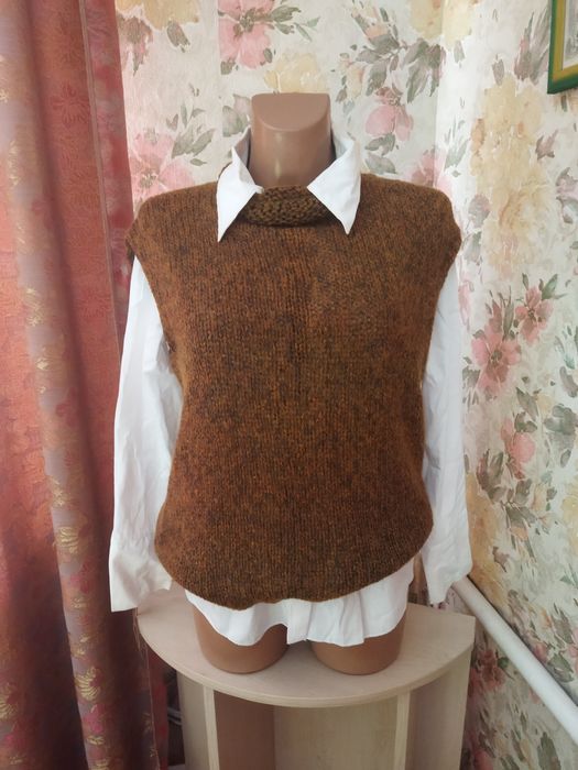 Жилет ручної роботи