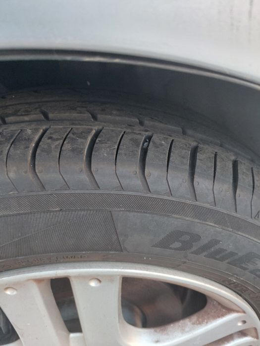 Toyota  Yaris D4D  1.4  90 cv