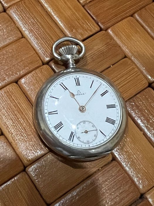 Srebrny zegarek kieszonkowy Omega  Grand Prix Paris 1900,