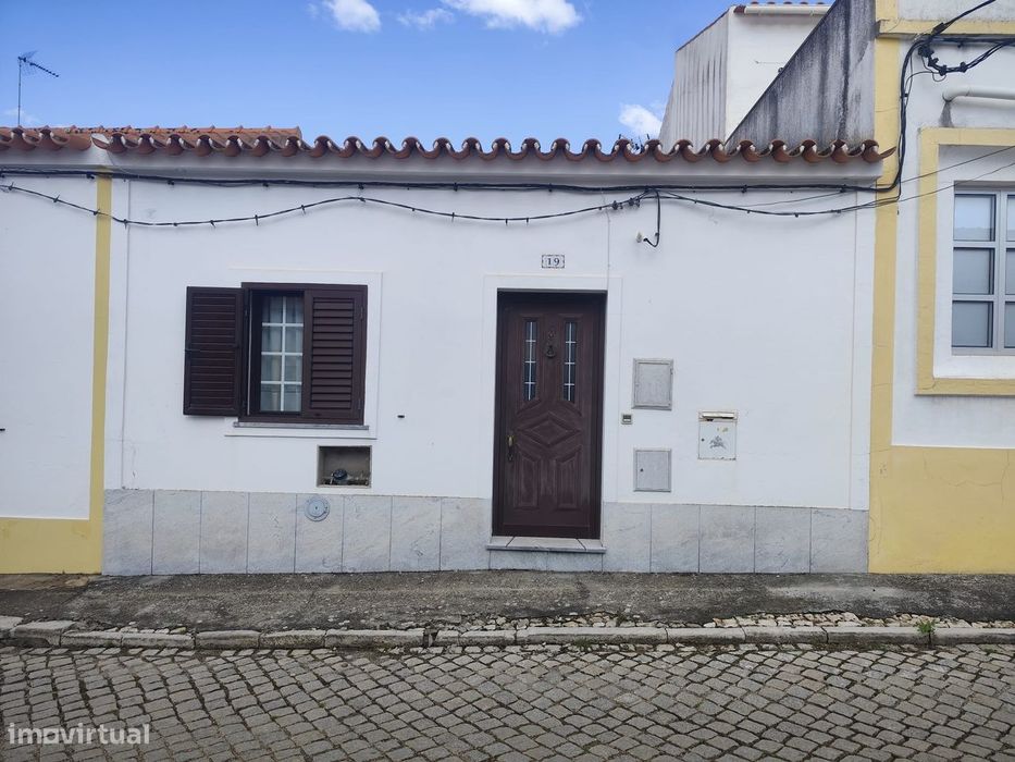 Moradia Remodelada no Alentejo: O Refúgio Familiar Perfeito com Potenc