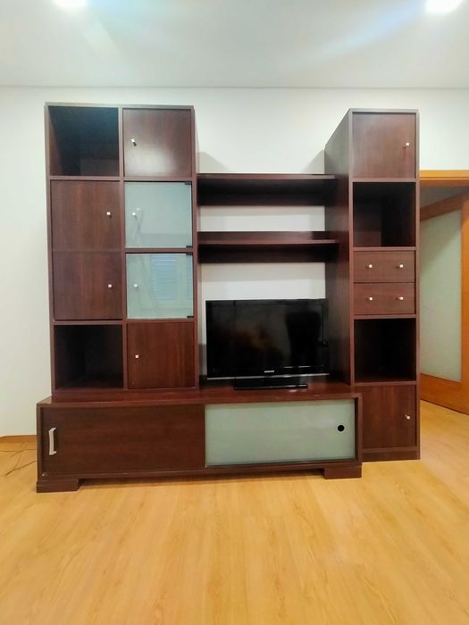 Móvel Grande de Sala de Estar