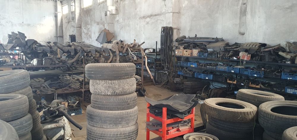 Авторазборка запчасти Мерседес 208 308 609 Т1 Т2 Спринтер Ботинок Рекс