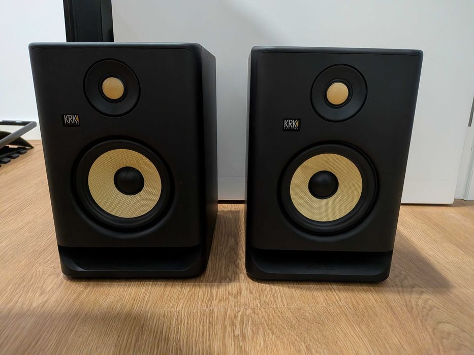 Monitores de estúdio KRK Rokit 5 G4