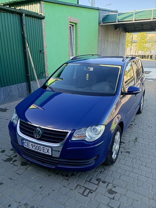 Продам Volkswagen Touran