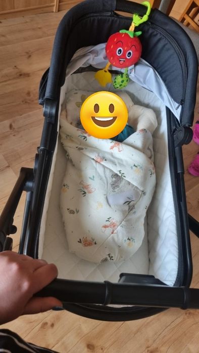 Sprzedam wózek gondola spacerówka