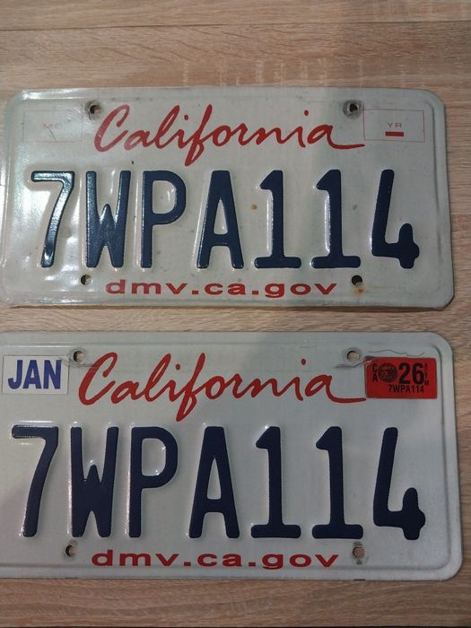 Номерні знаки Техас, Каліфорнія ,Американські