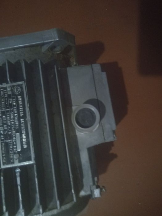 Двигун асинхронний