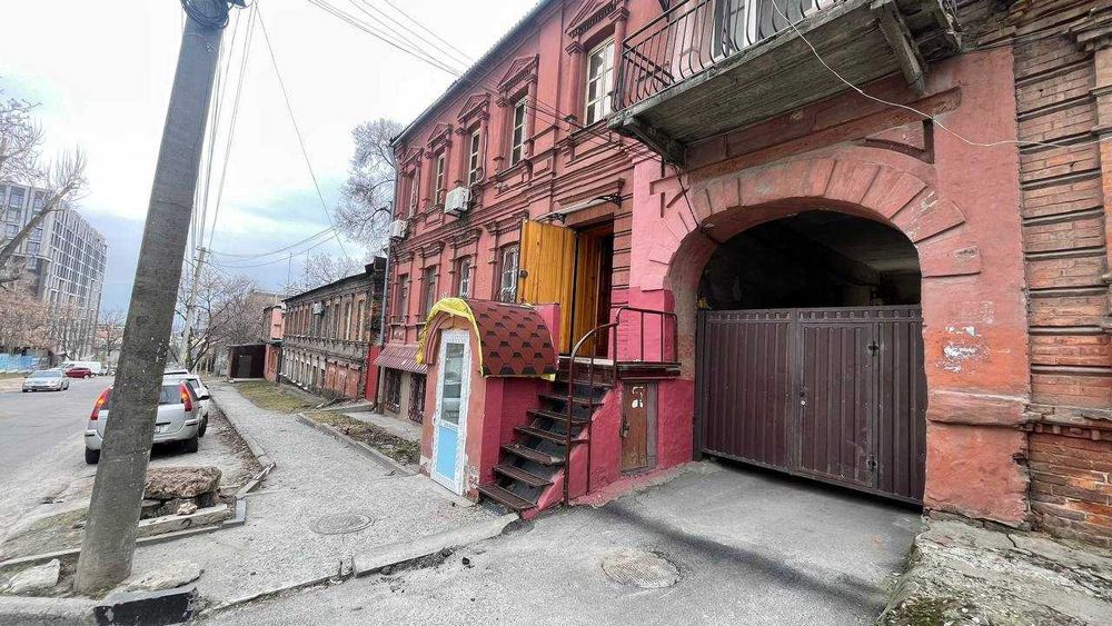 Оренда 3к офісу 75 м2 в центрі з меблями, парковкою та інд.опаленням